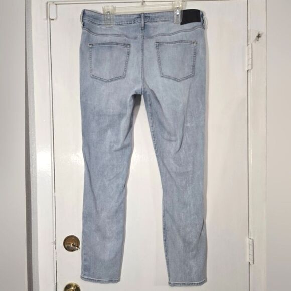 Express Skinny Light Wash Hyper Stretch Jeans 34x32 Distressed - Picture 6 of 9